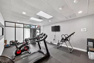 2400 Presidential Way, West Palm Beach, FL 33401 - Photo 15