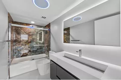 2400  Presidential Way, Unit #505, West Palm Beach, FL 33401 - Photo 13