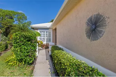 1892 SW Willowbend Ln, Palm City, FL 34990 - Photo 5