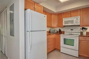 9500 SW 3rd St, Boca Raton, FL 33428 - Photo 15