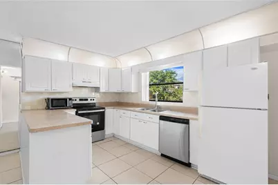 5822  Swordfish Ct, Unit #A, Tamarac, FL 33319 - Photo 15