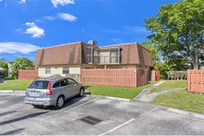 5822  Swordfish Ct, Unit #A, Tamarac, FL 33319 - Photo 1