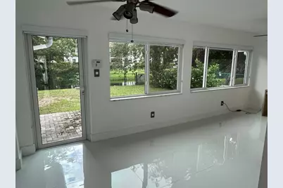 8952 NW 25th Ct, Coral Springs, FL 33065 - Photo 17