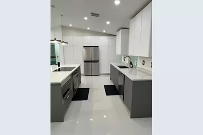 8952 NW 25th Ct, Coral Springs, FL 33065 - Photo 9