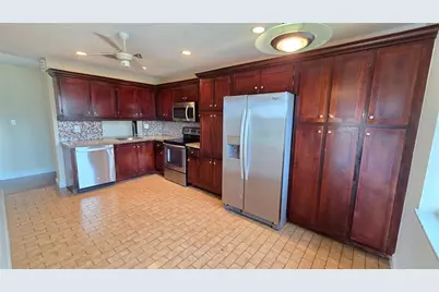 8751  Holly Ct, Unit #202, Tamarac, FL 33321 - Photo 13