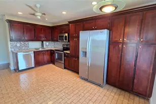 8751 Holly Ct, Tamarac, FL 33321 - Photo 13