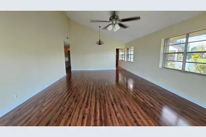 8751  Holly Ct, Unit #202, Tamarac, FL 33321 - Photo 11