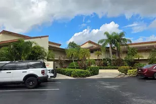 8751 Holly Ct, Tamarac, FL 33321 - Photo 3