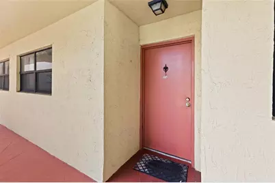 3199  Foxcroft Rd, Unit #304, Miramar, FL 33025 - Photo 3