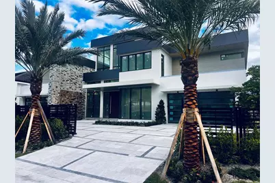 23  Isla Bahia Dr, Fort Lauderdale, FL 33316 - Photo 1