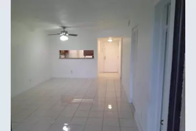 3199  Foxcroft Rd, Unit #306, Miramar, FL 33025 - Photo 3