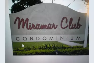 3199  Foxcroft Rd, Unit #306, Miramar, FL 33025 - Photo 1