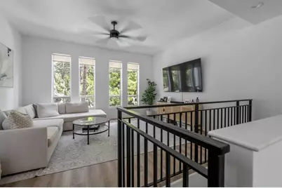 723 SE 16th Ct, Fort Lauderdale, FL 33316 - Photo 11