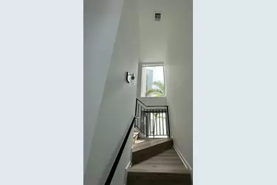 723 SE 16th Ct, Fort Lauderdale, FL 33316 - Photo 19