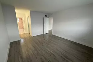 3626 NE 168th St, North Miami Beach, FL 33160 - Photo 9