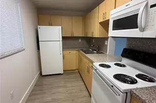 3626 NE 168th St, North Miami Beach, FL 33160 - Photo 5