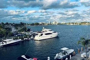 1701 SE 12th Ct, Fort Lauderdale, FL 33316 - Photo 5