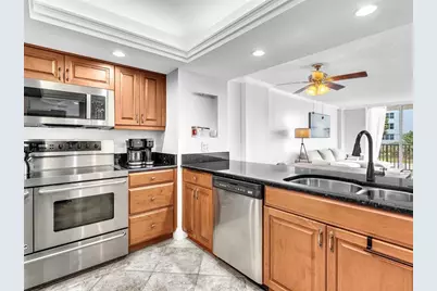 1150  Hillsboro Mile, Unit #204, Hillsboro Beach, FL 33062 - Photo 5