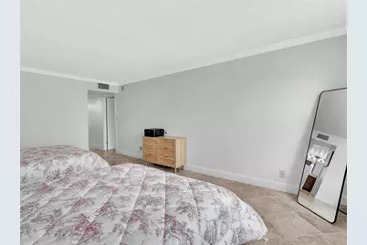 1150  Hillsboro Mile, Unit #204, Hillsboro Beach, FL 33062 - Photo 35