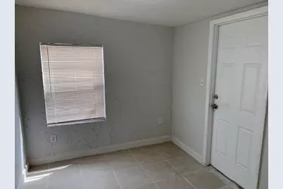 1301 NW 3rd Av, Fort Lauderdale, FL 33311 - Photo 13