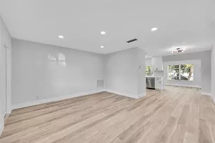 6925 NW 11th St, Margate, FL 33063 - Photo 9