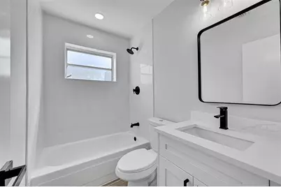 6925 NW 11th St, Margate, FL 33063 - Photo 27