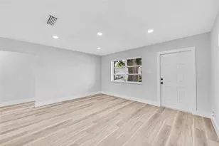 6925 NW 11th St, Margate, FL 33063 - Photo 7