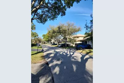 1800 NE 39th Ct, Unit #1001, Pompano Beach, FL 33064 - Photo 5