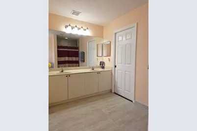 21053 SW 88th Pl, Cutler Bay, FL 33189 - Photo 31