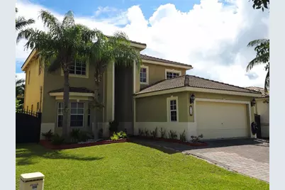 21053 SW 88th Pl, Cutler Bay, FL 33189 - Photo 3