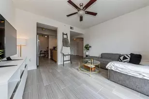 533 NE 3rd Ave, Fort Lauderdale, FL 33301 - Photo 3