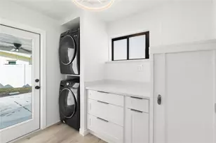 455 SW 14th Ct, Pompano Beach, FL 33060 - Photo 11