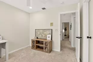 11461 Lakeview Dr, Coral Springs, FL 33071 - Photo 27