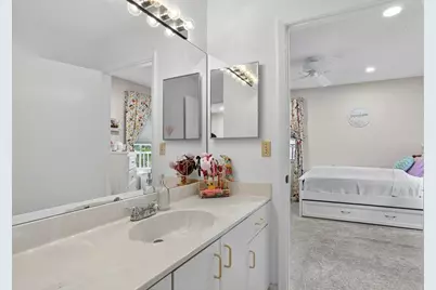 11461  Lakeview Dr, Unit #8, Coral Springs, FL 33071 - Photo 23