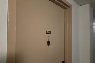 4152 Inverrary Dr, Lauderhill, FL 33319 - Photo 13