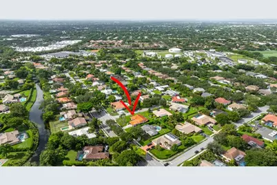 10072  Ramblewood Dr, Coral Springs, FL 33071 - Photo 53