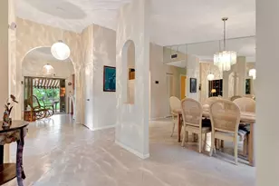 10072 Ramblewood Dr, Coral Springs, FL 33071 - Photo 5