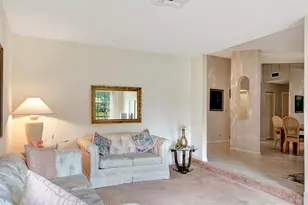 10072 Ramblewood Dr, Coral Springs, FL 33071 - Photo 13