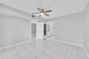 1713 Whitehall Dr, Davie, FL 33324 - Photo 23