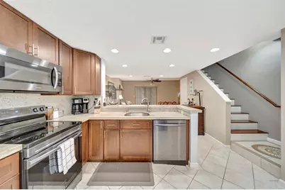 2635 NE 15th St, Pompano Beach, FL 33062 - Photo 5