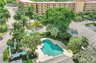 2635 NE 15th St, Pompano Beach, FL 33062 - Photo 29