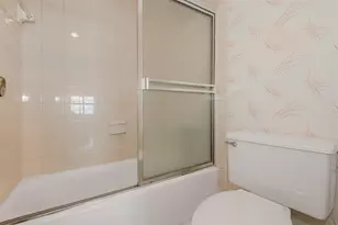 1980 S Ocean Dr, Hallandale Beach, FL 33009 - Photo 25