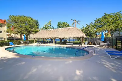 2901  Sunrise Lakes Dr, Unit #101, Fort Lauderdale, FL 33322 - Photo 33