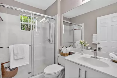 2807  Oakbrook Ln, Weston, FL 33332 - Photo 53