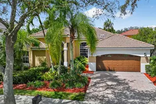 2807 Oakbrook Ln, Weston, FL 33332 - Photo 15