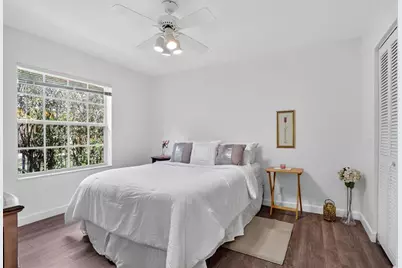 2807  Oakbrook Ln, Weston, FL 33332 - Photo 51