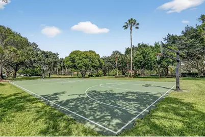 2807  Oakbrook Ln, Weston, FL 33332 - Photo 65