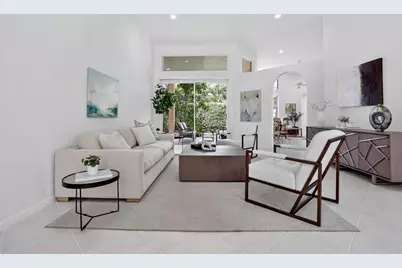 2807  Oakbrook Ln, Weston, FL 33332 - Photo 3