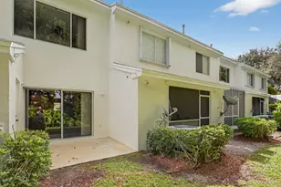 7711 Sanibel Dr, Tamarac, FL 33321 - Photo 5