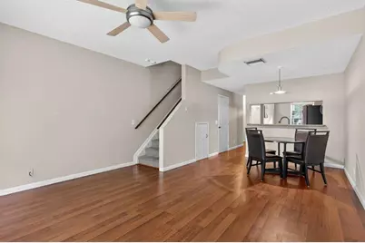 7711  Sanibel Dr, Tamarac, FL 33321 - Photo 19